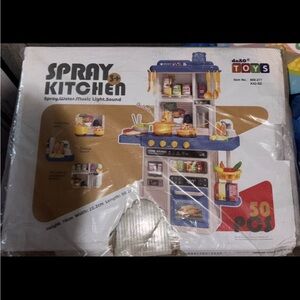 Spray Kitchen Playset - Blue and Yellow
